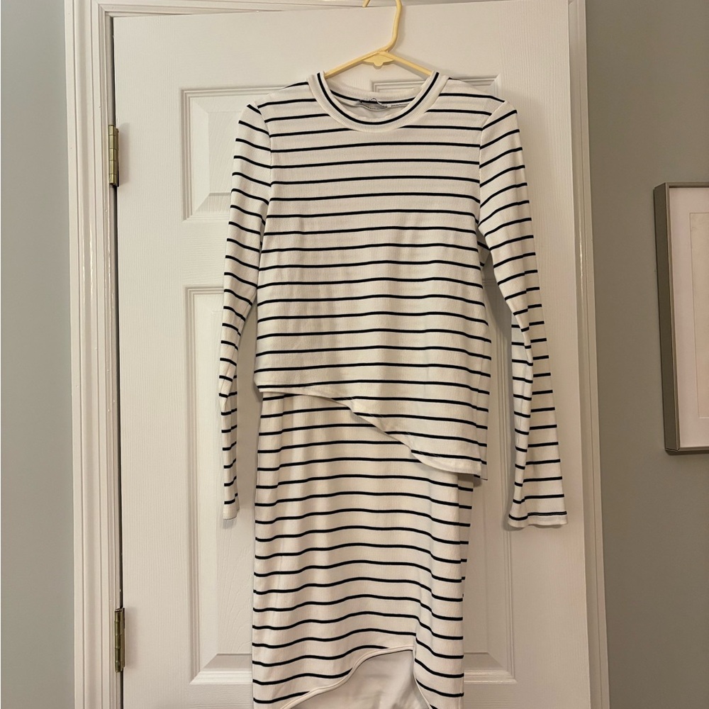 Légoe Heritage Striped Maternity/Nursing Dress
